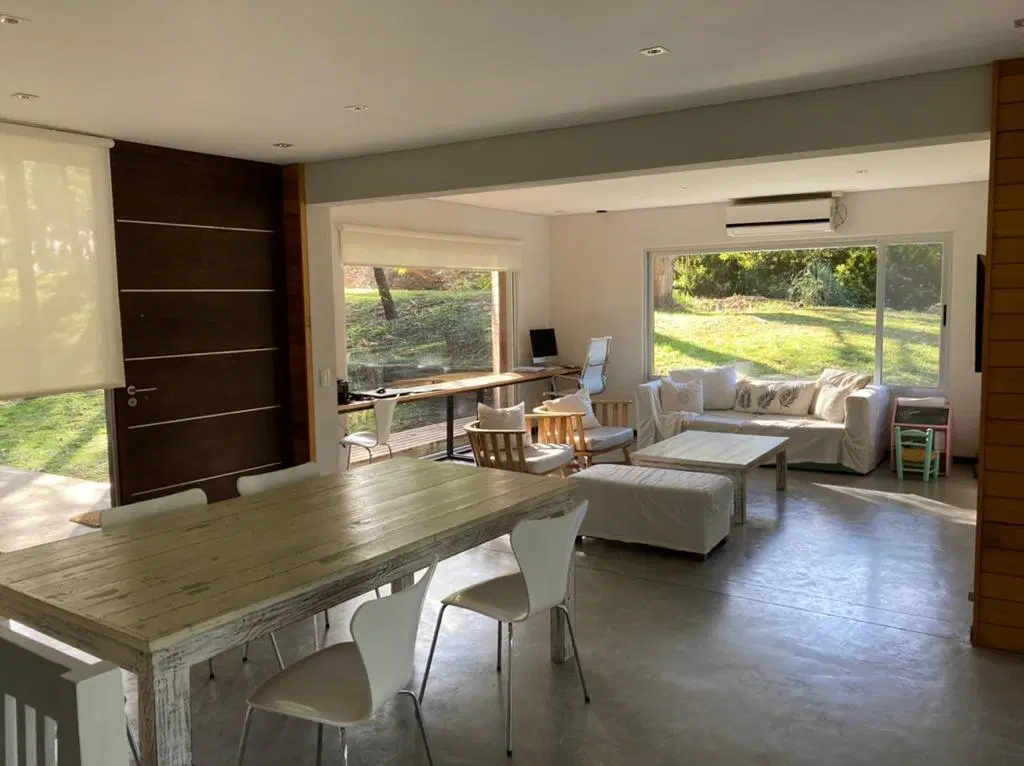 Casa en venta - 3 Dormitorios 2 Baños - 1000Mts2 - Costa Esmeralda 3