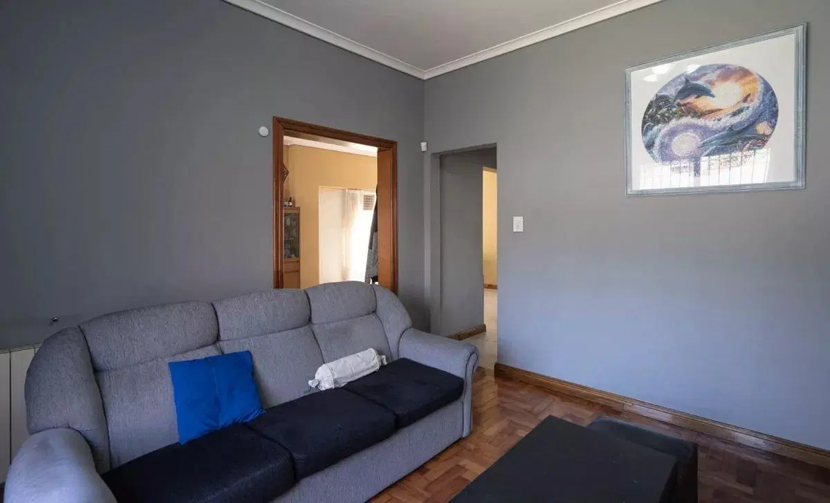 Casa en venta - 3 Dormitorios 2 Baños 2 Cocheras - 300Mts2 - Ciudad Madero 2