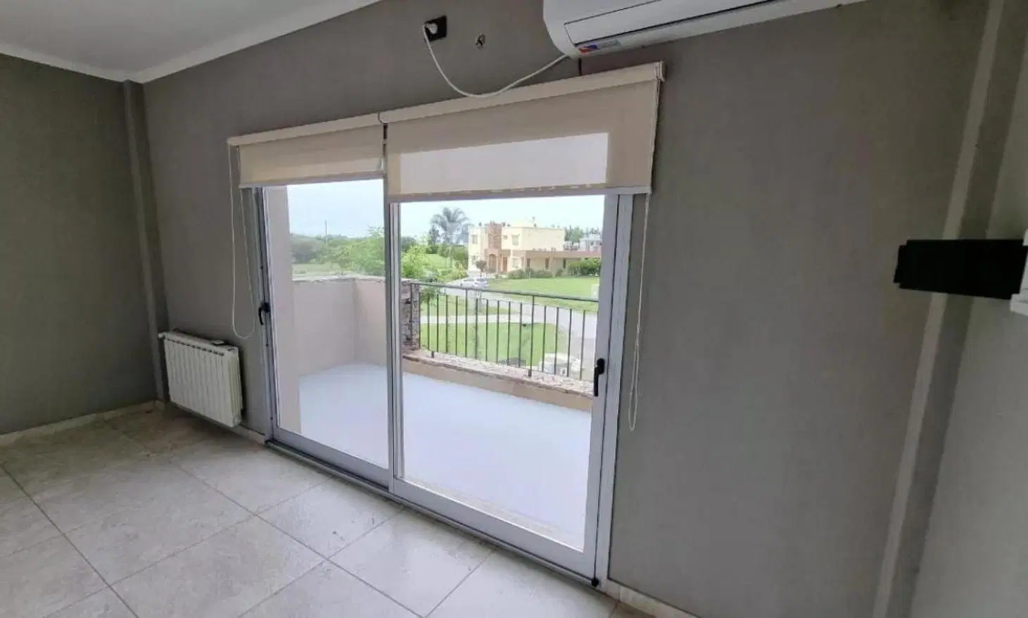Casa en venta - 4 Dormitorios 4 Baños - San Vicente 4
