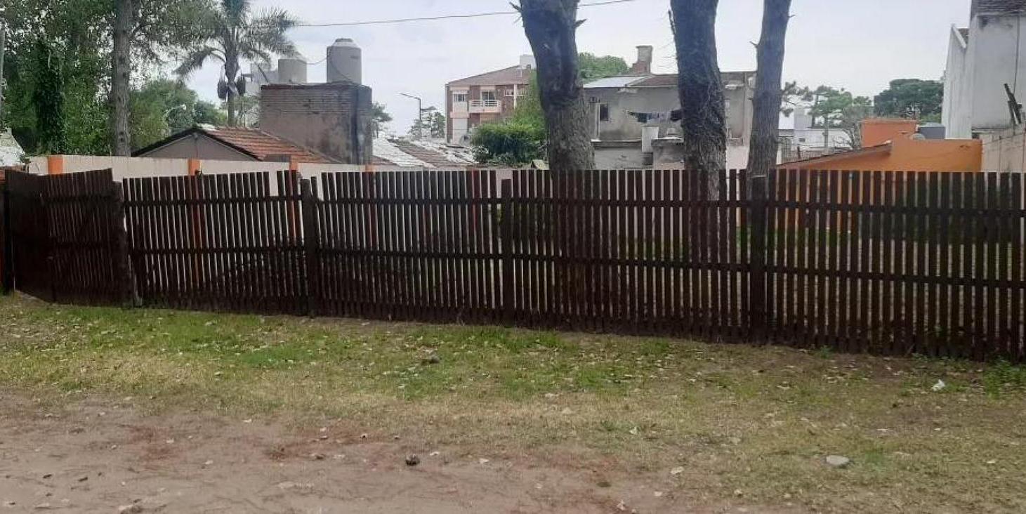 Complejo de departamentos en venta - 2 Unidades - 450Mts2 - Villa Gesell