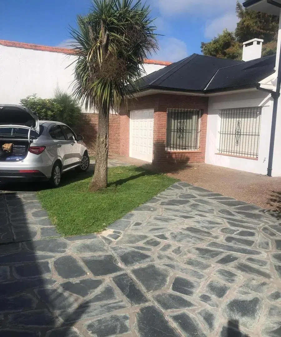 Dúplex en venta - 3 Dormitorios 2 Baños - Miramar 3