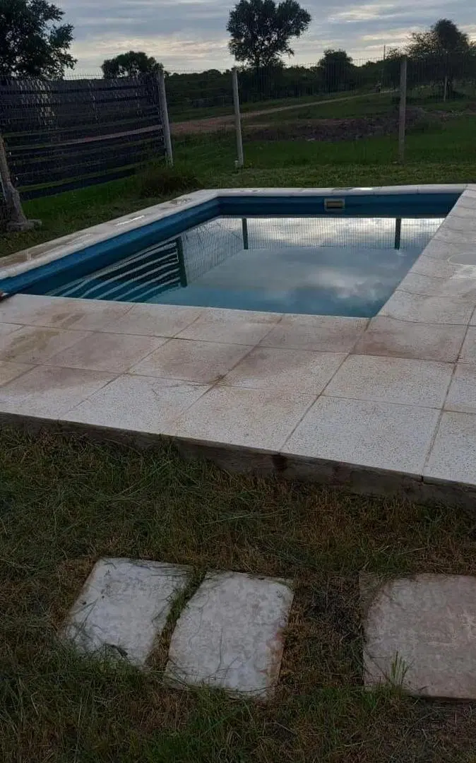 Casa en venta - 2 Dormitorios 1 Baño - Corrientes 5