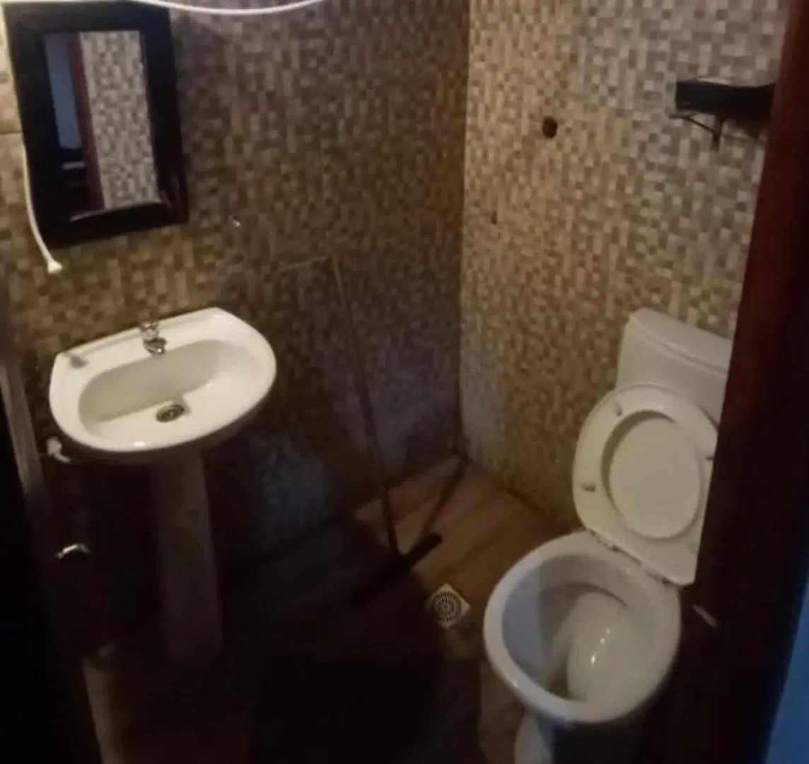 Casa en venta - 2 Dormitorios 1 Baño - Corrientes 2