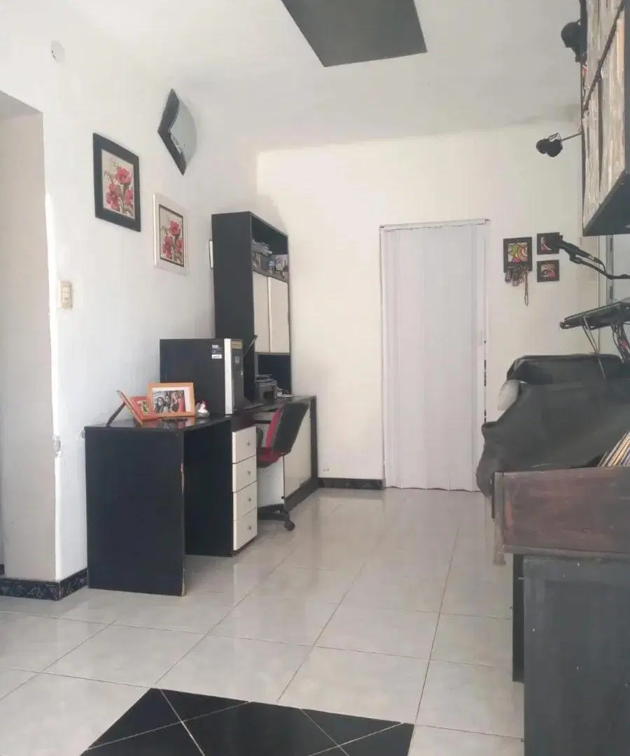 Casa en venta - 2 Dormitorios 2 Baños - Chivilcoy 4