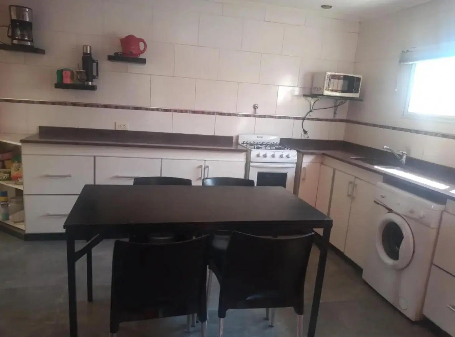 Casa en venta - 2 Dormitorios 2 Baños - Chivilcoy 2
