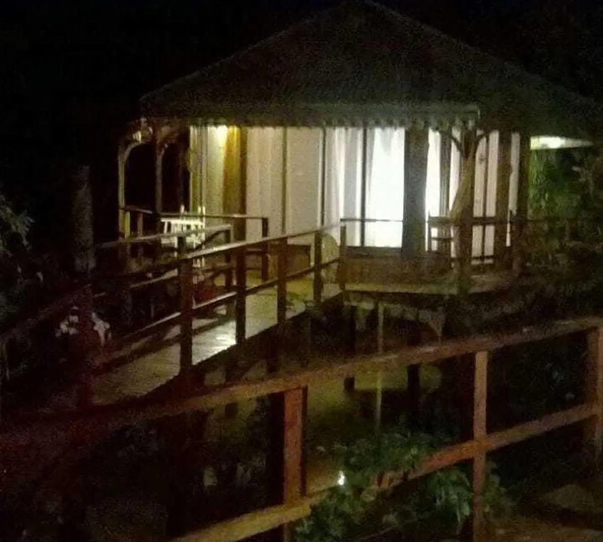 Casa en venta - 3 dormitorios 2 baños - 200mts2 - Zona Delta Tigre 5