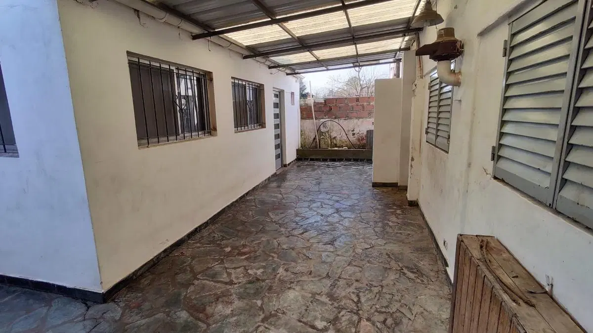 Casa en venta - 3 dormitorios 3 baños - 200mts2 - City Bell, La Plata 3