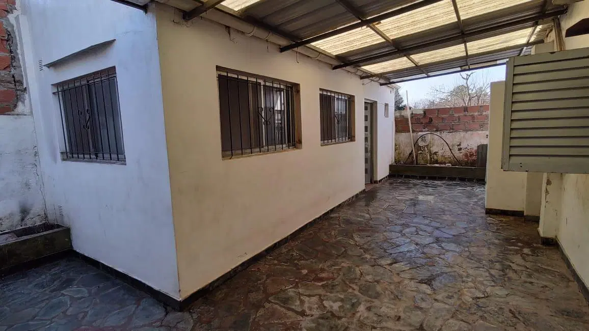 Casa en venta - 3 dormitorios 3 baños - 200mts2 - City Bell, La Plata 4