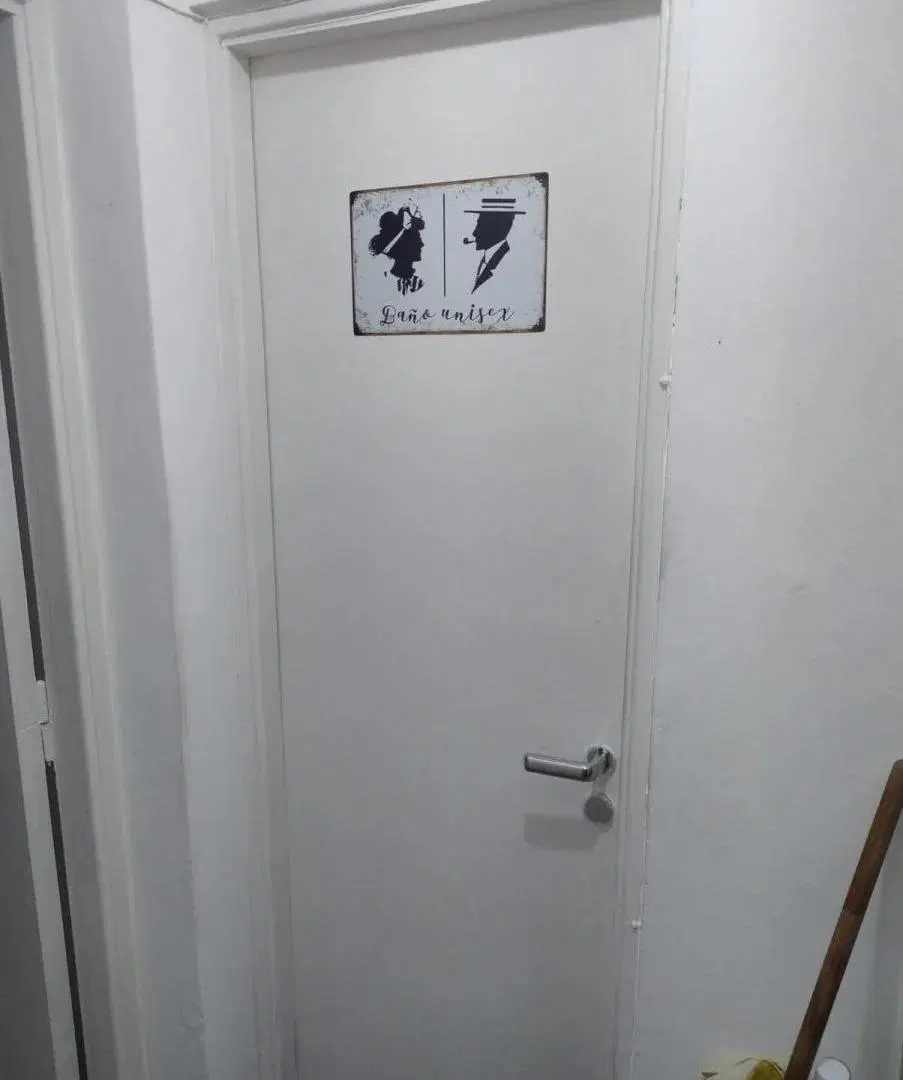Departamento en venta - 2 Dormitorios 1 Baño - Villa General Mitre 8