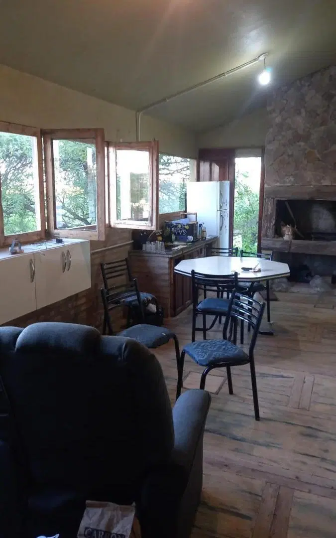 Casa en venta - 2 Dormitorios 2 Baños - Cocheras - 375Mts2 - Villa Naturaleza 1