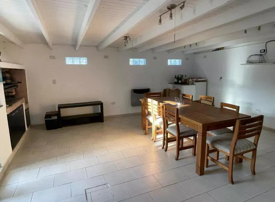 Departamento en venta - 3 Dormitorios 1 Baño - 135Mts2 - Manuel B. Gonnet 1