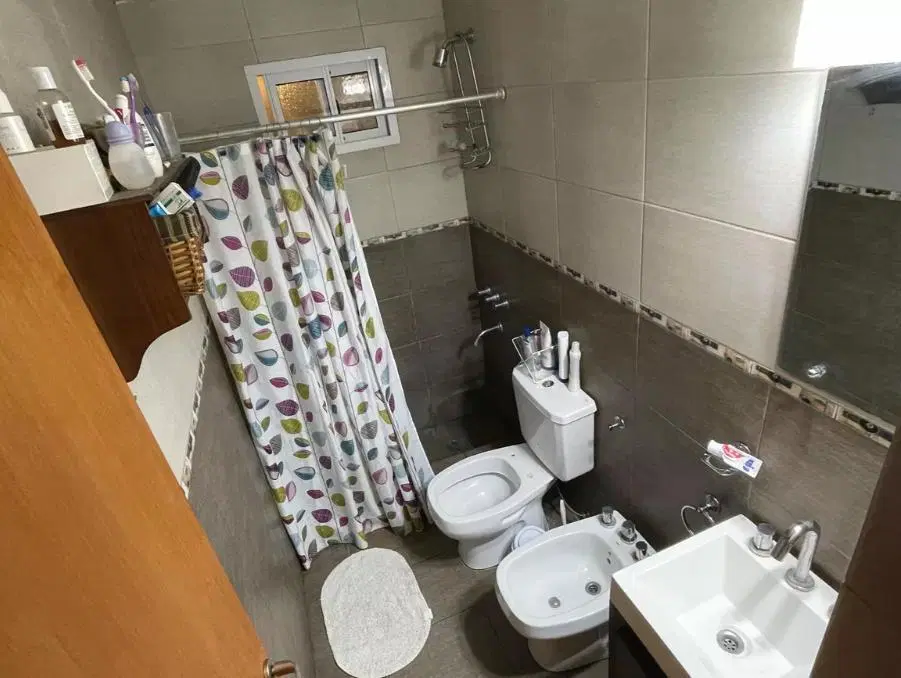 Departamento en venta - 3 Dormitorios 1 Baño - 135Mts2 - Manuel B. Gonnet 8