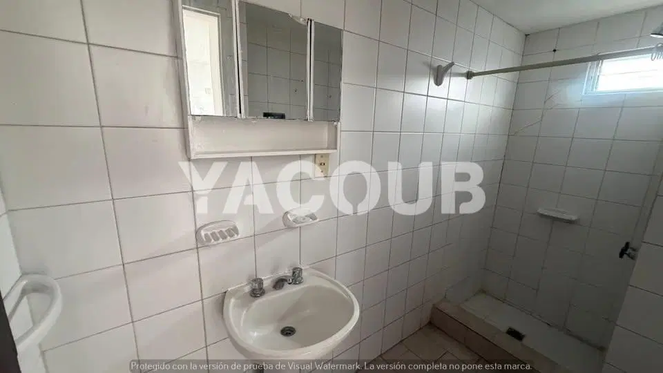 OPORTUNIDAD! Duplex centrico en venta - entrada de auto y patio - Tandil centro 4