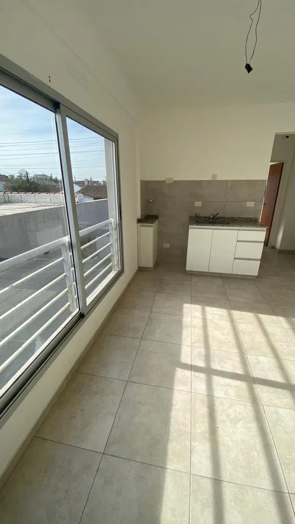 Departamento en venta - 1 Dormitorio 1 Baño - Cochera - 57,5Mts2 - Morón 8