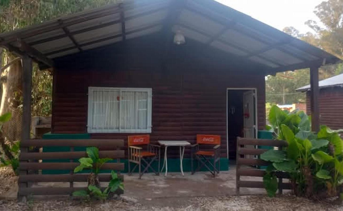 Complejo de cabañas en venta - 4 Ufs - Miramar