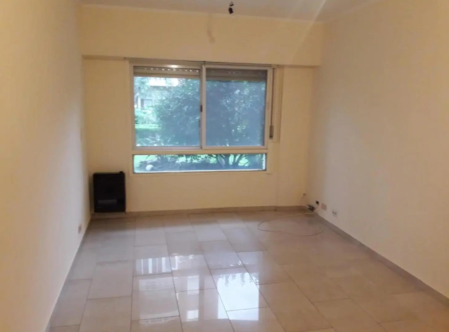 Departamento en venta - 2 Dormitorios 1 Baño - 53Mts2 - Avellaneda 2