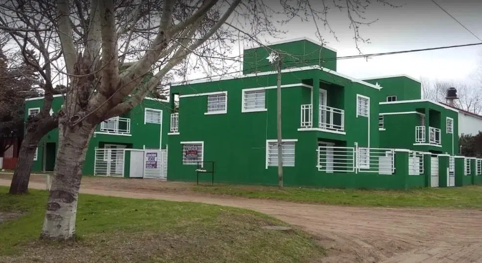 Departamento en venta - 3 dormitorios 2 baños - 70mts2 - Mar De Ajo 1