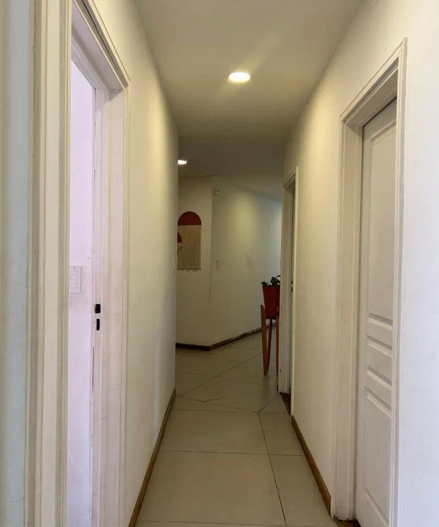 Casa en venta - 4 Dormitorios 4 Baños - 1.400Mts2 - Longchamps 4