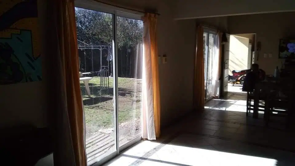 Casa en venta - 3 dormitorios 2 baños - 400mts2 - La Plata 3