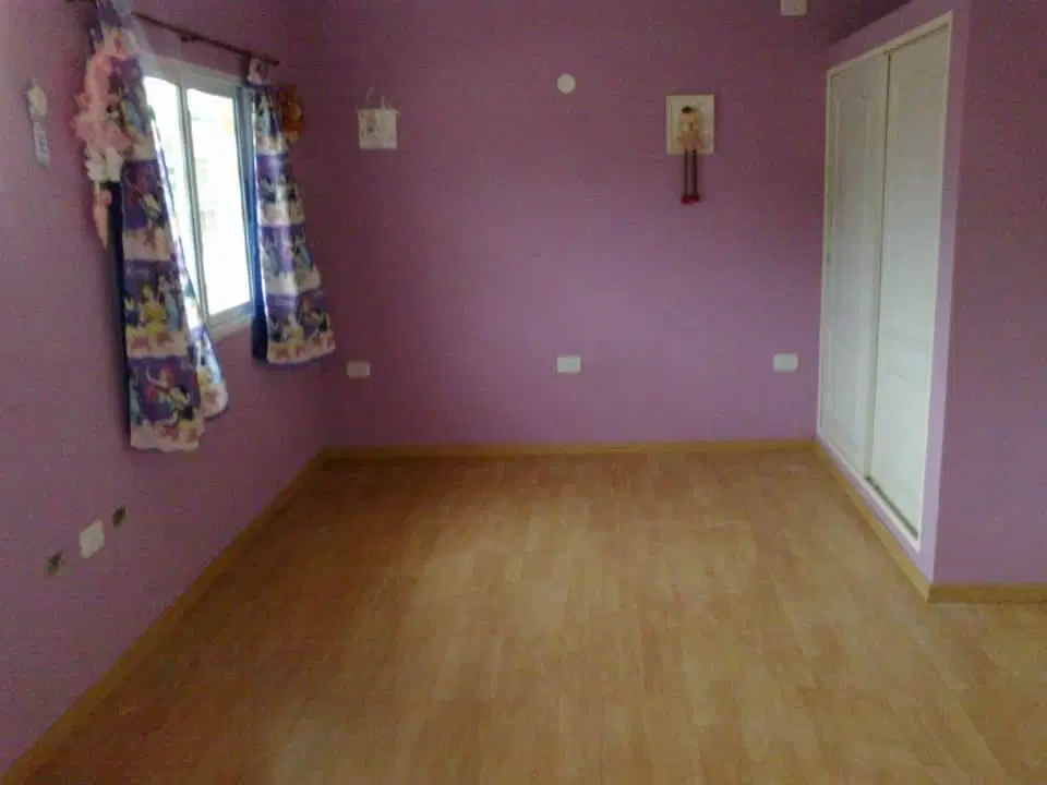 Casa en venta - 3 dormitorios 2 baños - 400mts2 - La Plata 1