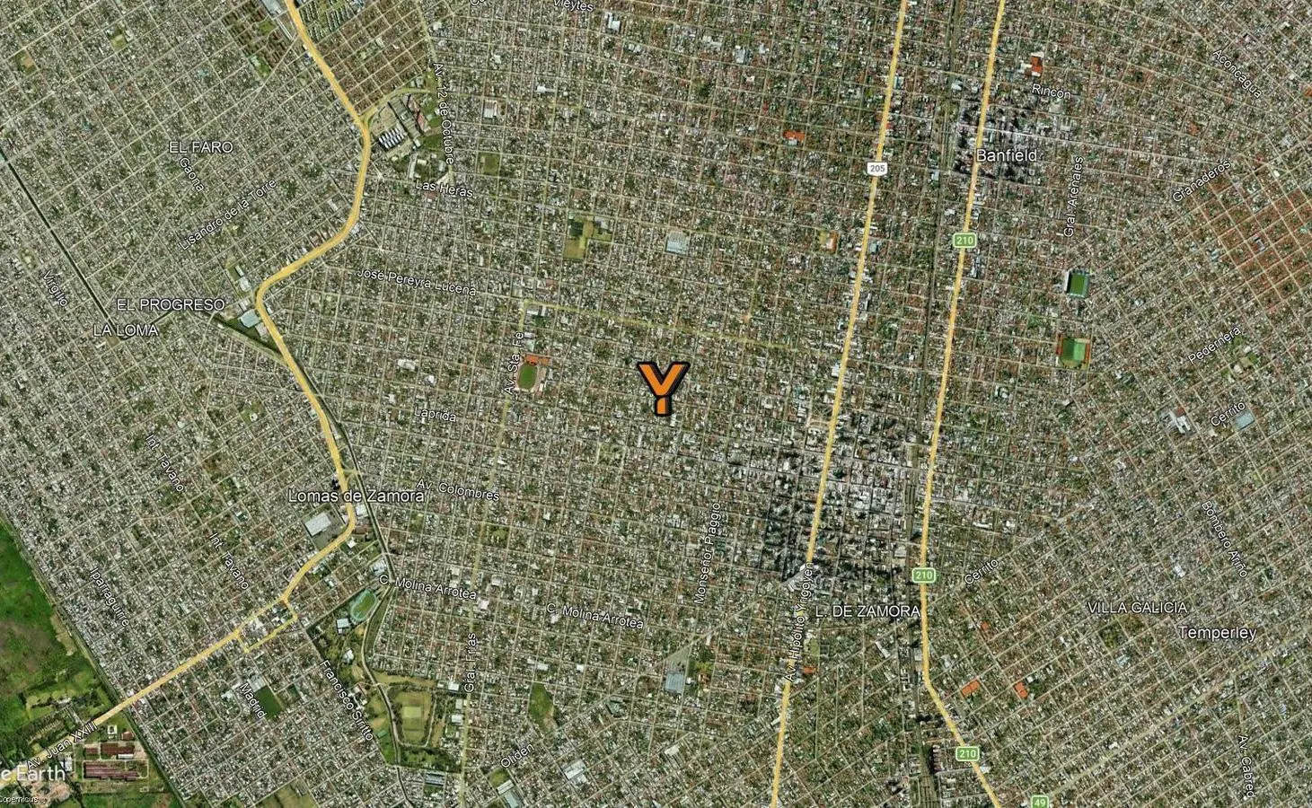 Casa venta - 3 dormitorios 2 baños - 200mts2 totales - Lomas De Zamora 3