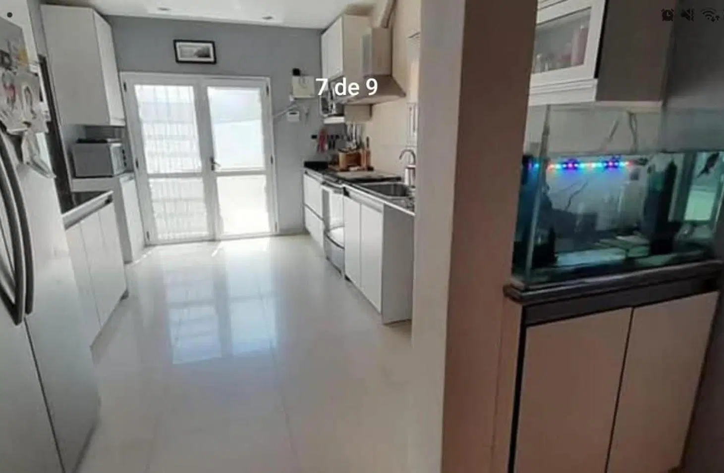 Casa en venta - 5 Dormitorios 4 Baños - 340Mts2 - Las Heras 8