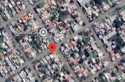 Casa en venta - 2 Dormitorios 1 Baño - 100Mts2 - Berazategui 3