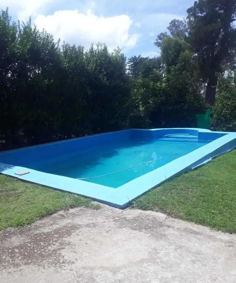 Casa venta 6 dormitorios 3 baños 1 patio y pileta 695 mts2 totales - Sierra De Los Padres 5