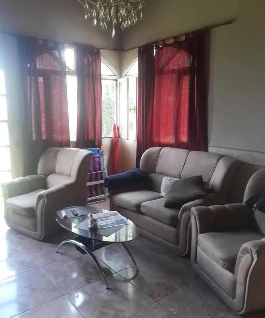 Casa venta 6 dormitorios 3 baños 1 patio y pileta 695 mts2 totales - Sierra De Los Padres
