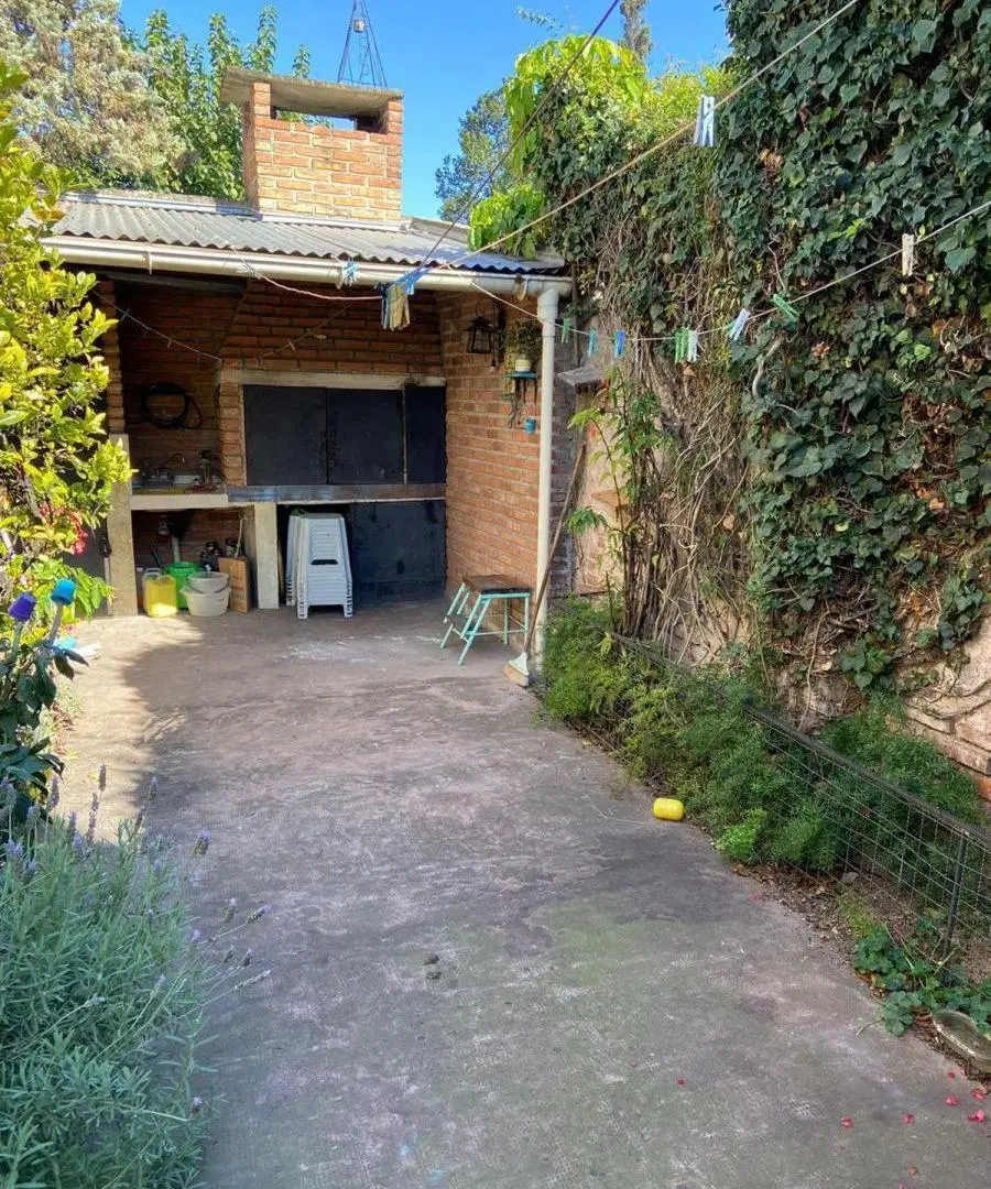 PH en venta - 2 Dormitorios 1 Baño - Morón 3