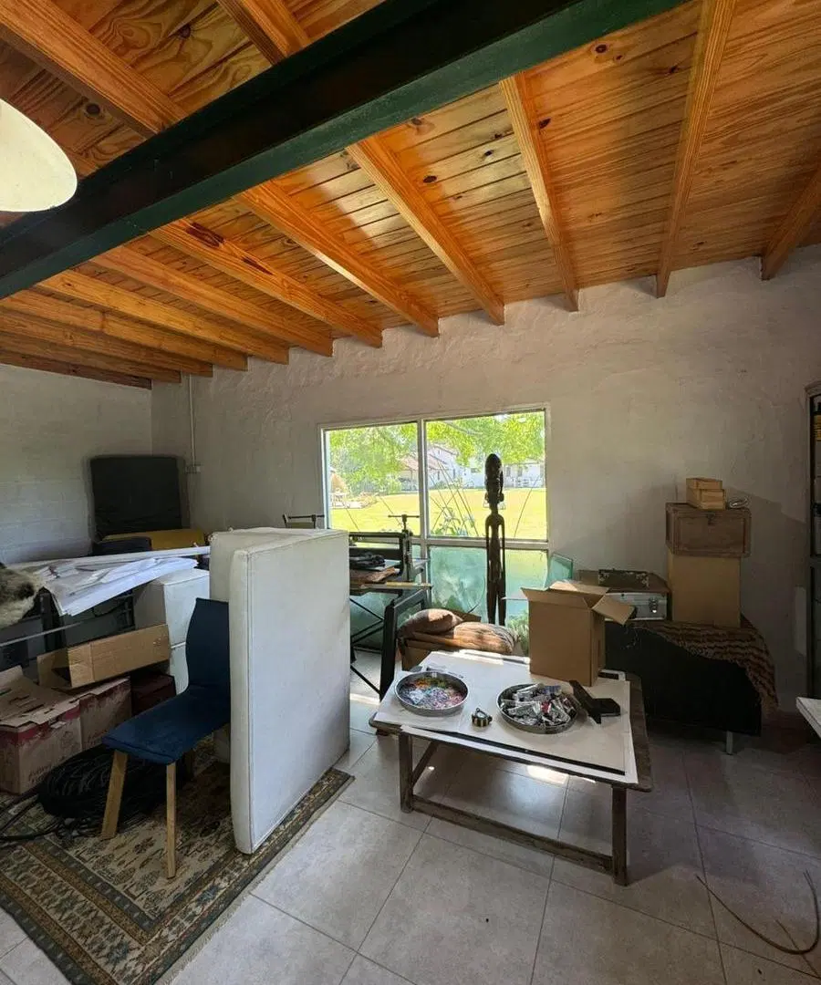 Casa en venta - 8 Dormitorios 4 Baños - La Lonja 2