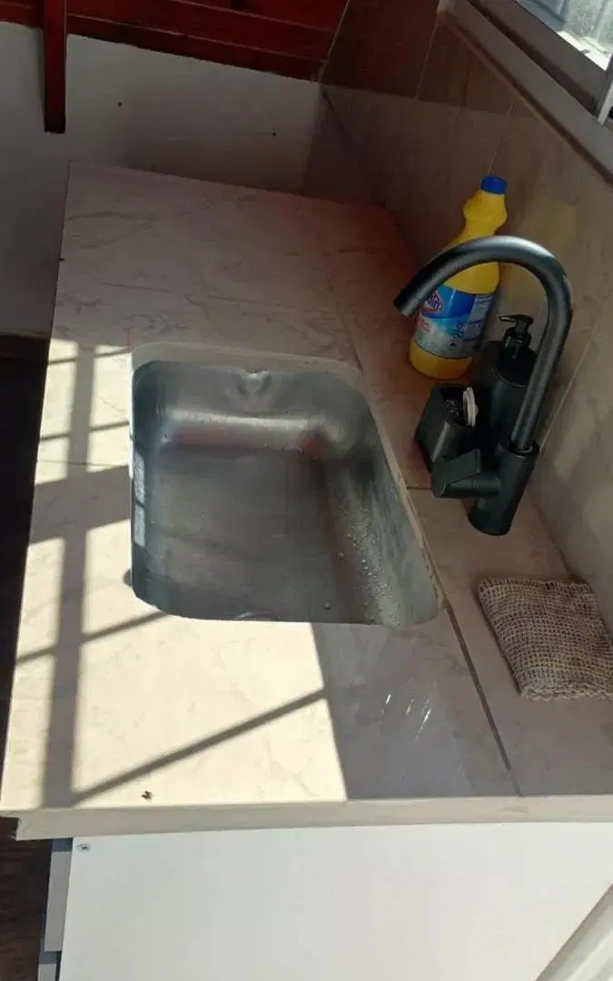 Casa en venta - 3 Dormitorios 2 Baños - 300Mts2 - Moreno 5