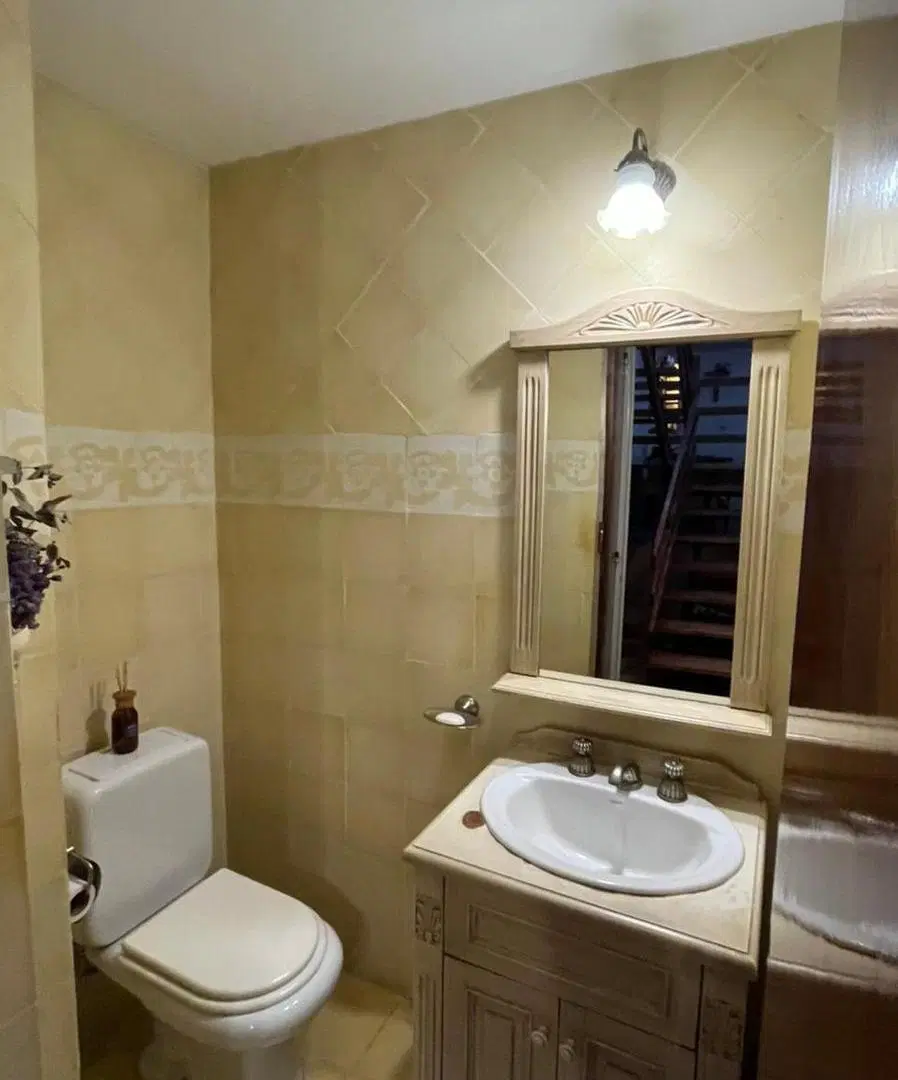 Casa en venta - 4 Dormitorios 4 Baños - 780,64Mts2 - Marcos Paz 2