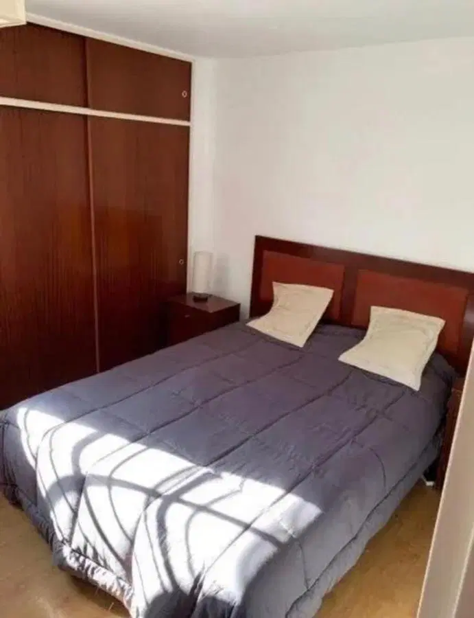 Casa en venta - 3 dormitorios 1 baño toilette - patio terraza- Villa Sarmiento 5