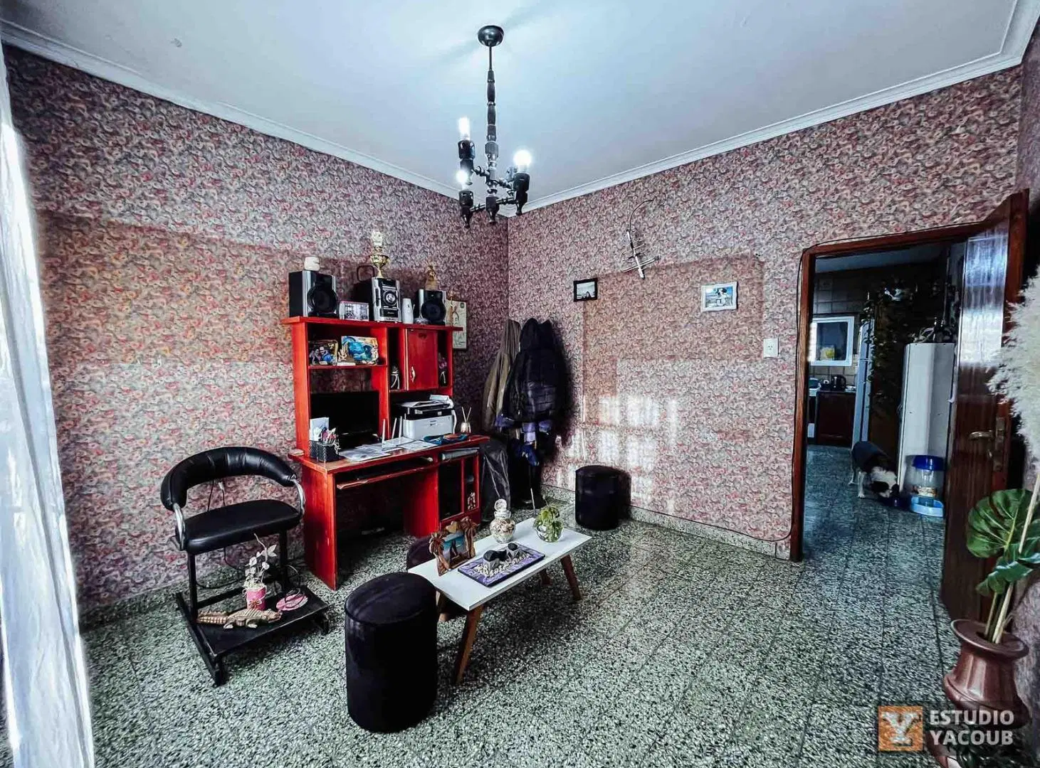 Casa en venta - 2 Dormitorios 1 Baño - Cocheras - 420Mts2 - Berisso 3