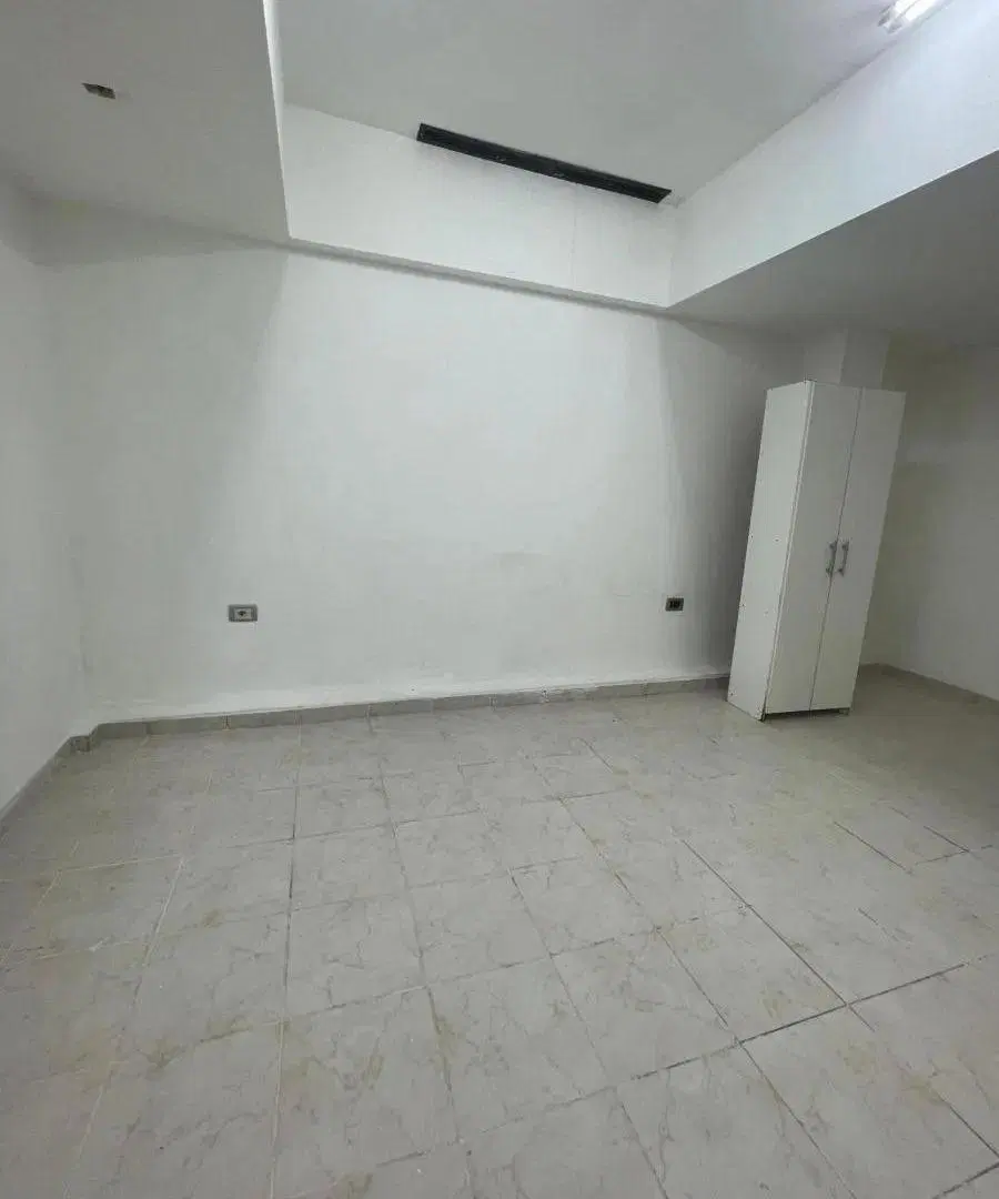 Local Comercial en alquiler - 2 Ambientes - La Plata 2