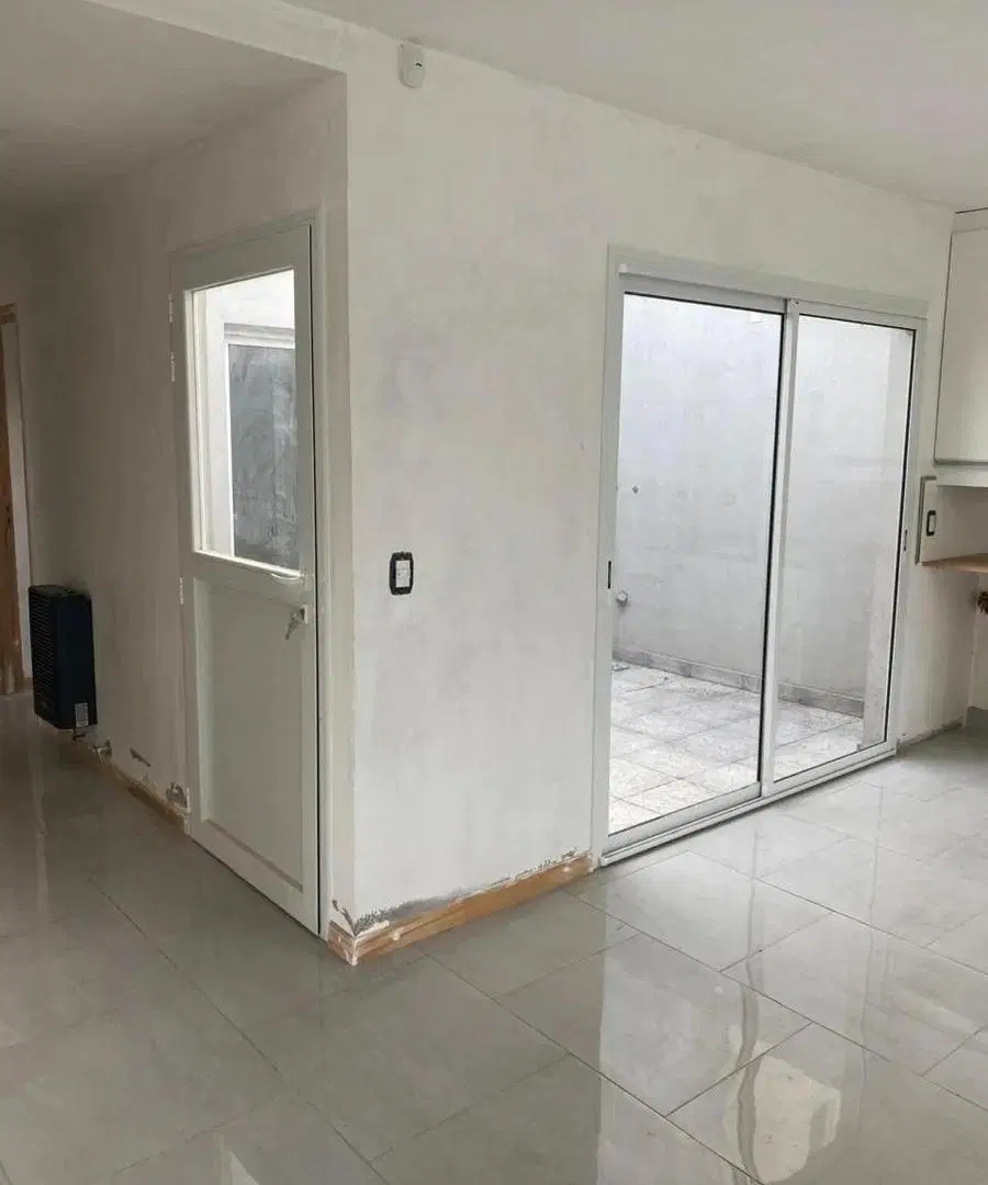 Casa en venta - 2 Dormitorios 1 Baño - Mar del Plata 5