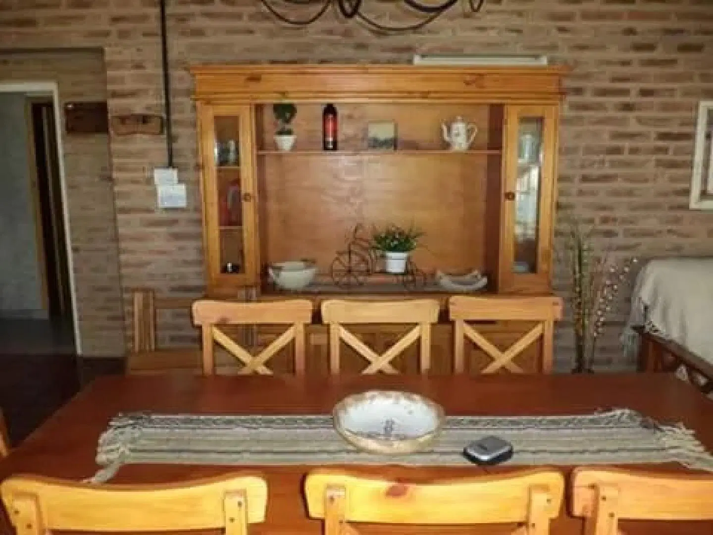 Casa en venta - 2 dormitorios 1 baño - patio y pileta - 3200 mts2 - Coronel Brandsen 3