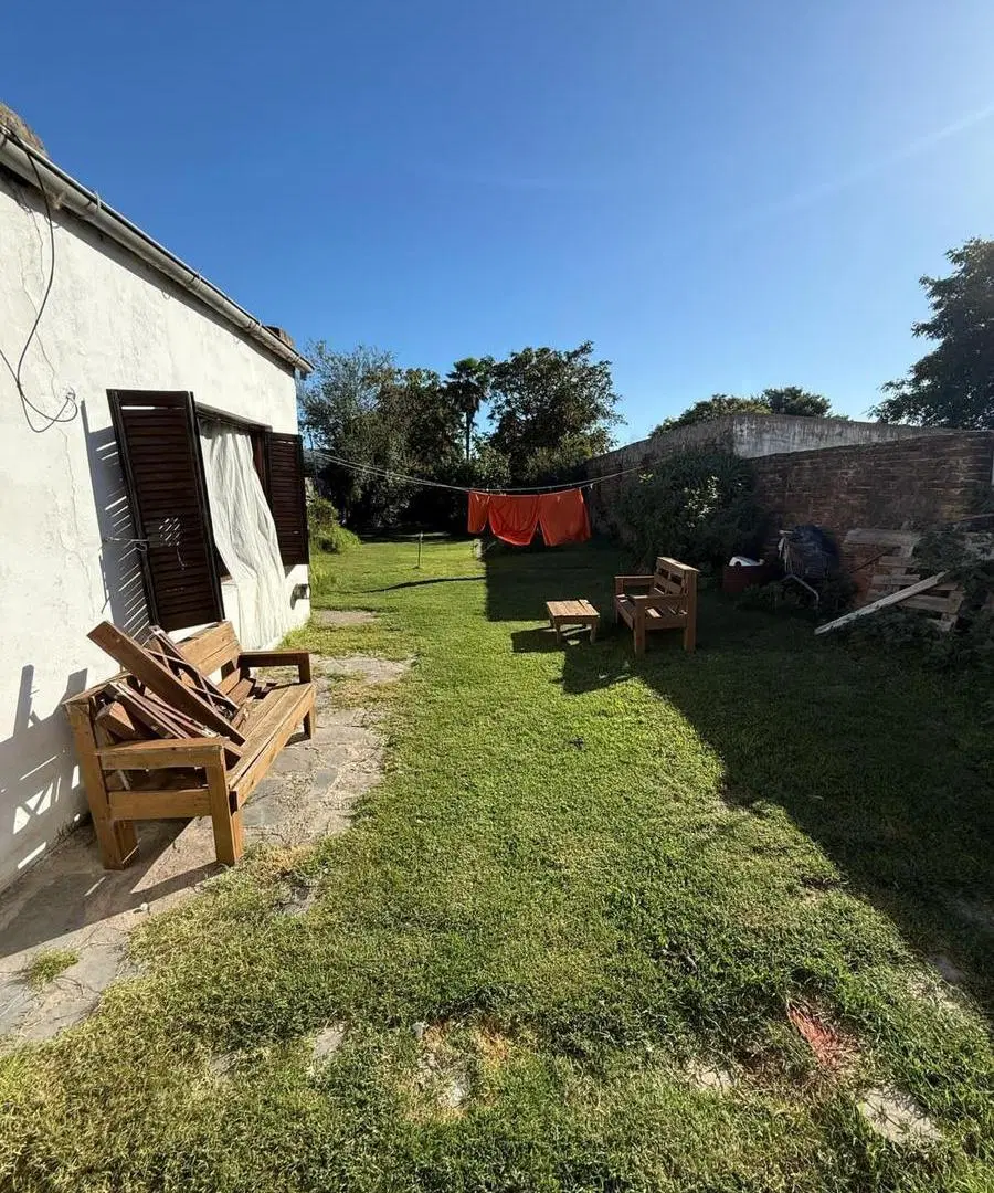 Casa en venta - 4 Dormitorios 2 Baños - Tandil 5