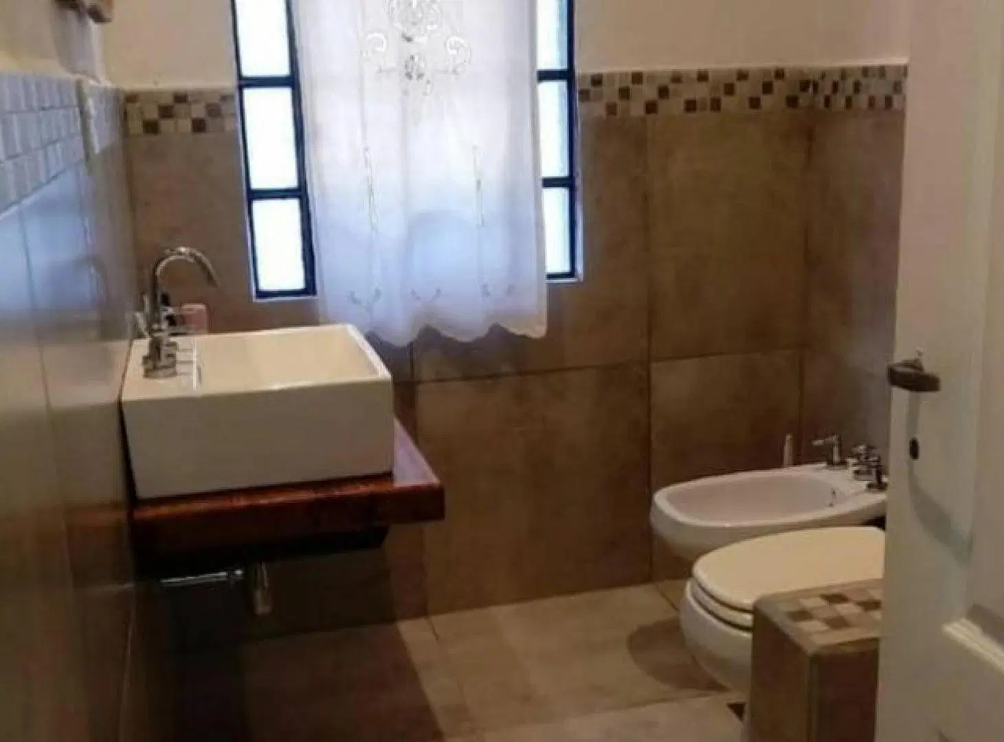 Casa en venta - 2 Dormitorios 1 Baño - Cochera - 443Mts2 - Pergamino 2