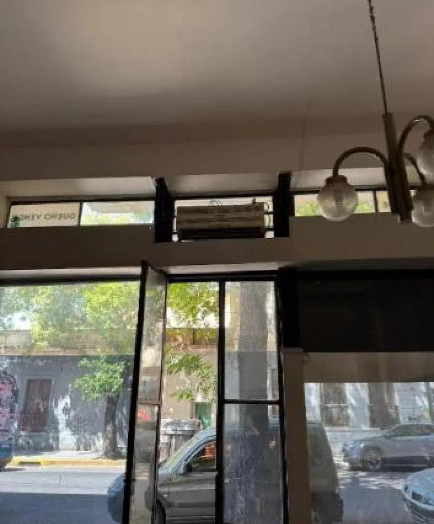 PH en venta - 2 Dormitorios 1 Baño - Local - 97Mts2 - San Cristóbal 2