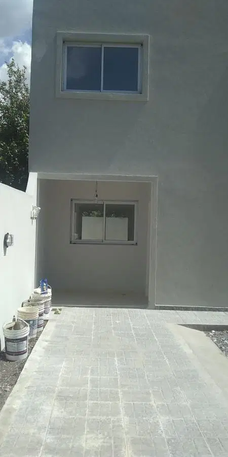 Dúplex en venta - 2 dormitorios 1 baño - cochera - 83mts2 - Los Hornos, La Plata 3