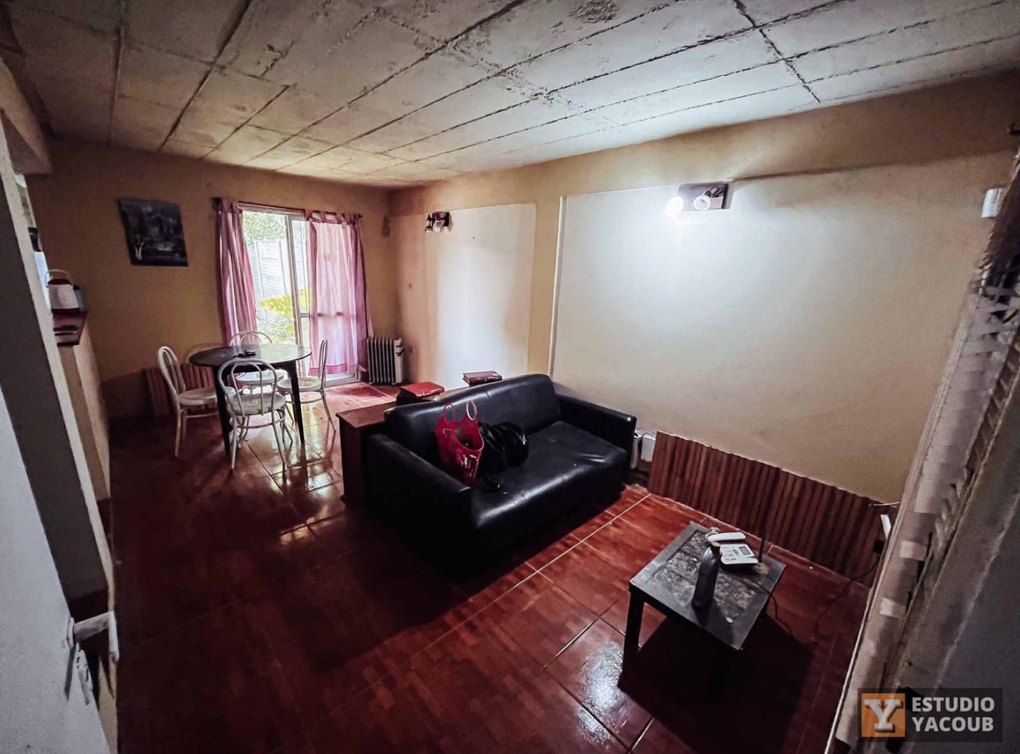 Dúplex en venta - 2 Dormitorios 1 Baño - 200Mts2 - Tolosa, La Plata