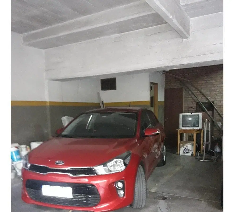 Cochera en venta - 15mts2 - Barrio Norte 5