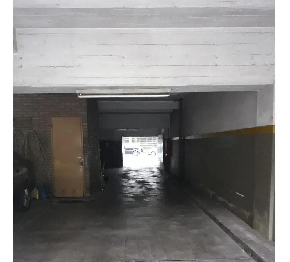 Cochera en venta - 15mts2 - Barrio Norte 3