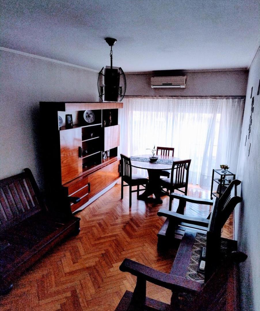 Departamento en venta - 2 Dormitorios 1 Baño - Monserrat