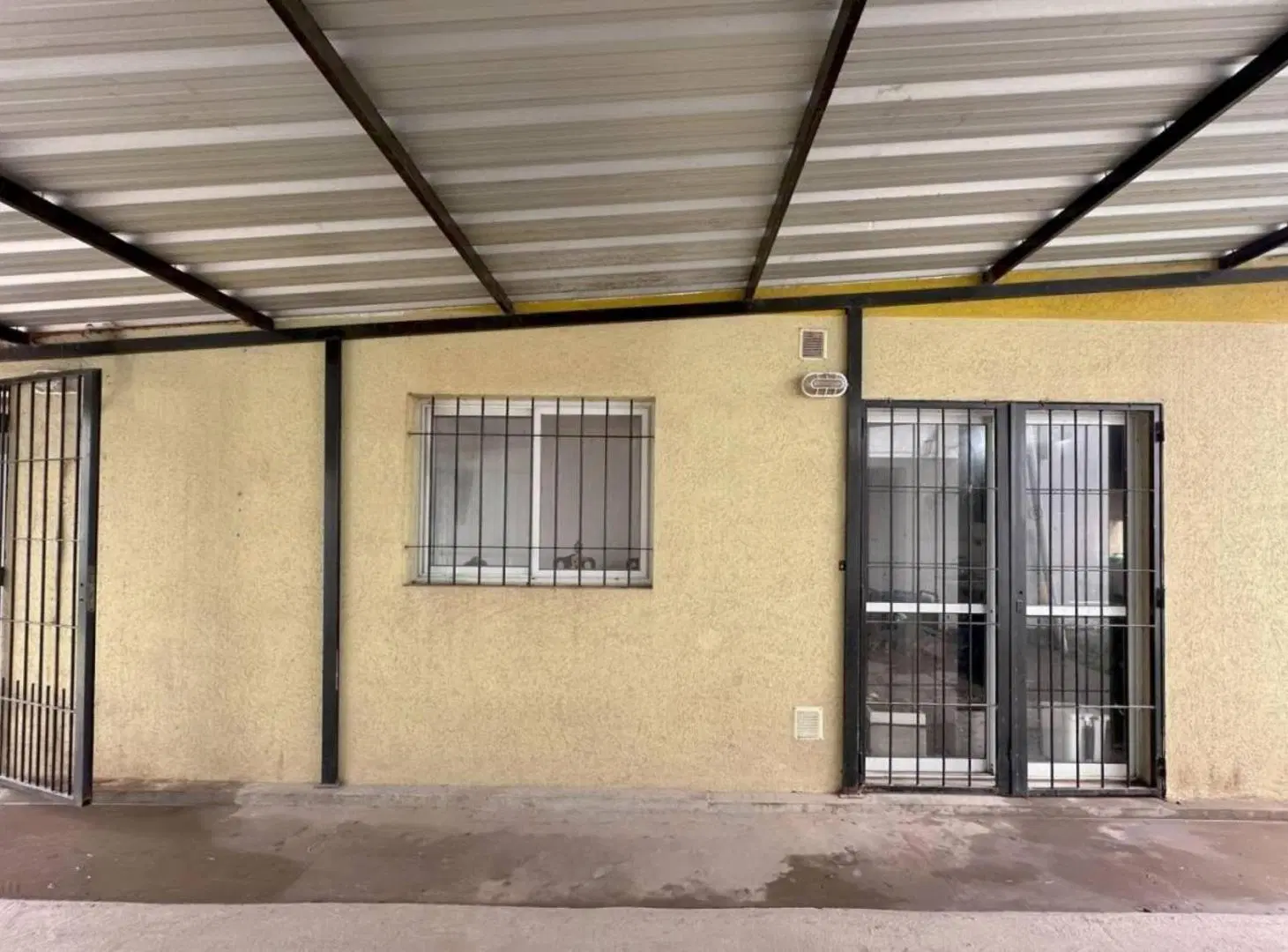 Casa en venta - 2 Dormitorios 1 Baño - Santa Fe 4