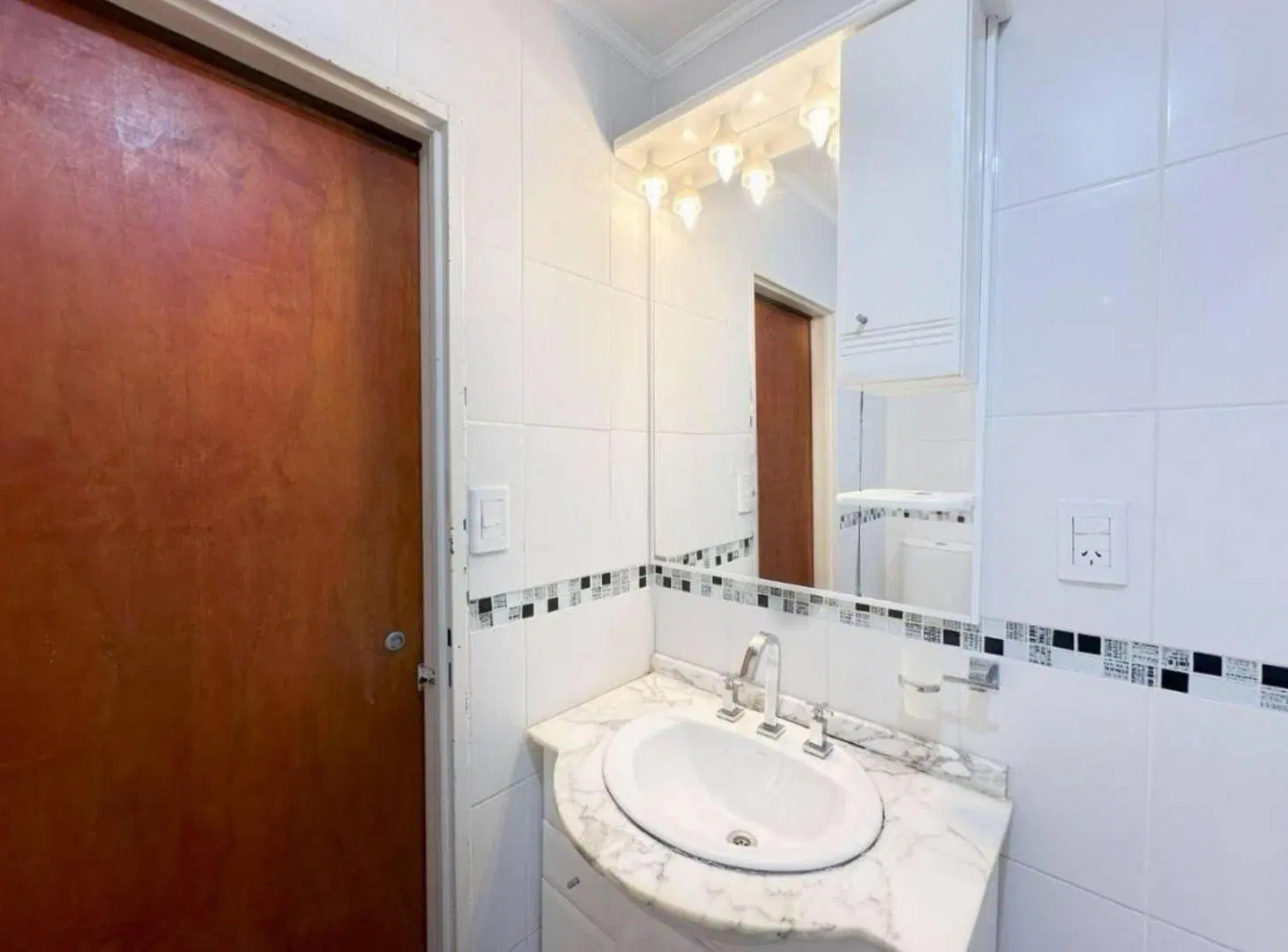 Casa en venta - 2 Dormitorios 1 Baño - Santa Fe 3