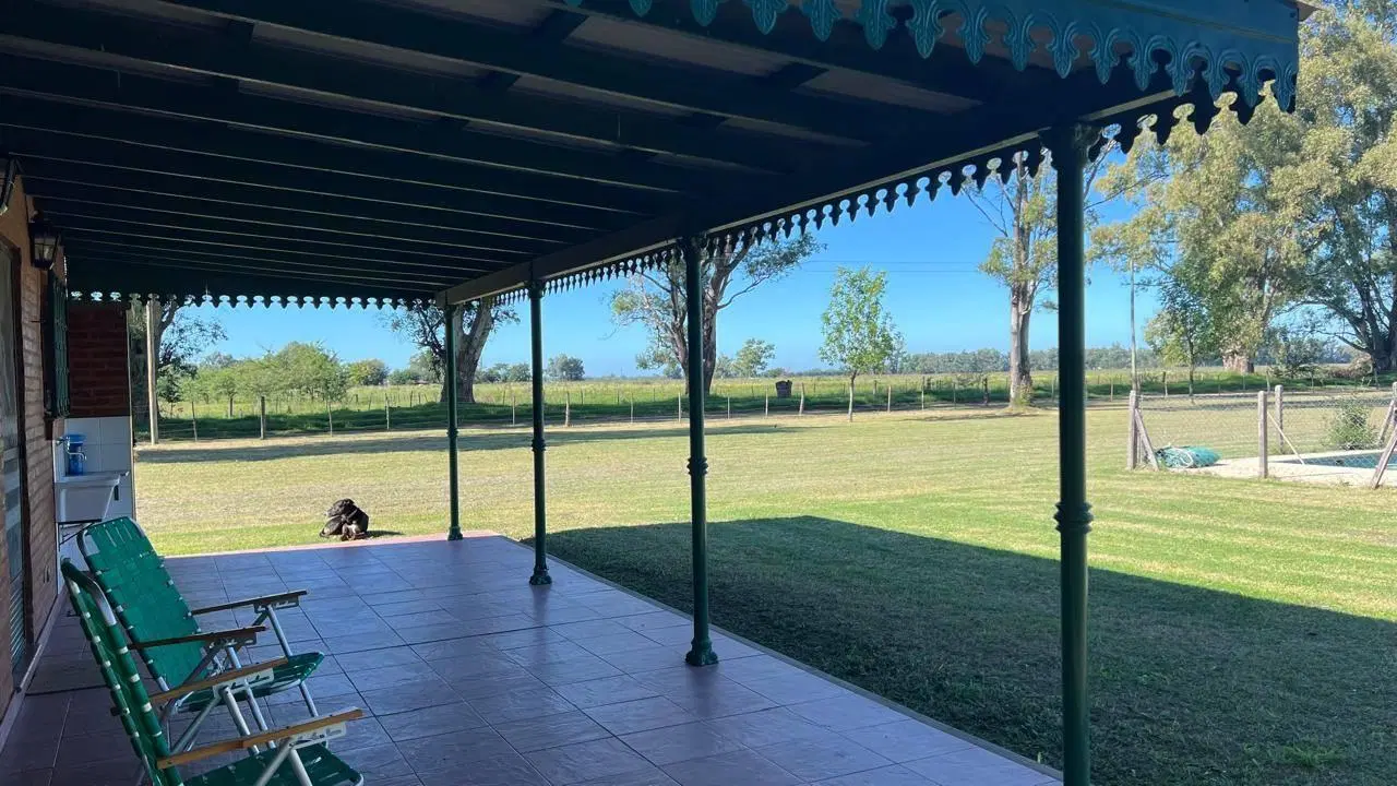 Quinta en venta - 2 Dormitorios 1 Baño - 9000mts2 - Mercedes 2