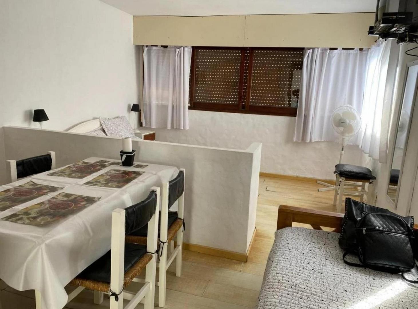 Foto de Departamento Monoambiente en alquiler temporario - 1 Baño - Pinamar, imagen 1